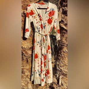 NWT Real Wrap Around Pocket Adjustable Waist Dress large